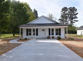 304 E 8th St #8, Lexington, NC 27295