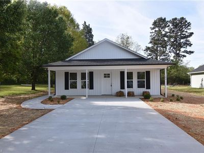 304 E 8th St #8, Lexington, NC, 27295
