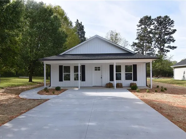 304 E 8th St #8, Lexington, NC 27295