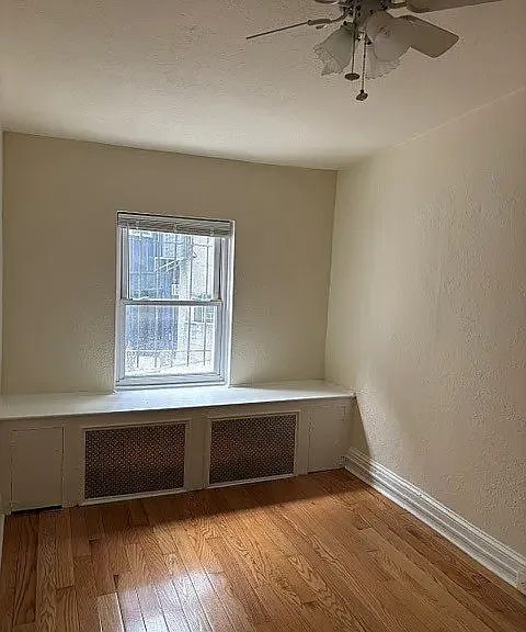 2506 Christian St — Photo 6
