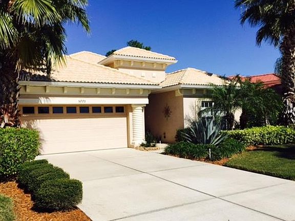 2nd image of 5770 Blue Heron Cir