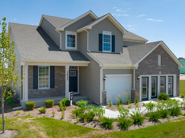 1335 Collins Dr, Elburn, IL 60119