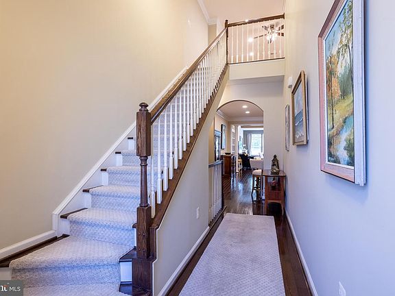 3rd image of 6486 Park Forest Cir