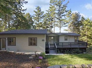 112 Comstock Rd, Redwood City, CA 94062