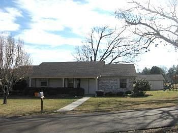 1st image of 90 Trumble Ln