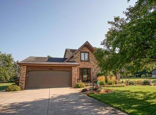 2008 Pleasant Ridge Rd, Fort Wayne, IN 46819