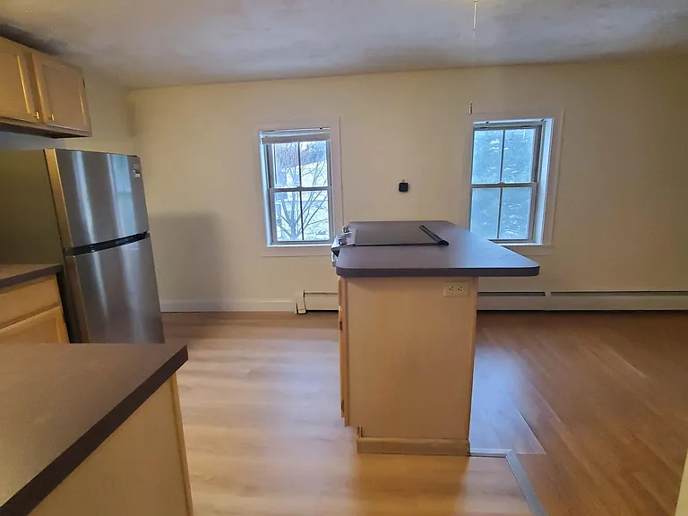 61 Oxford Rd #2 — Photo 4