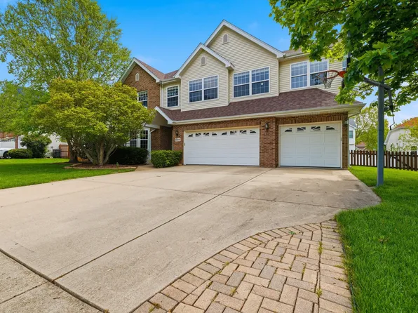 13341 S Ione St, Plainfield, IL 60585