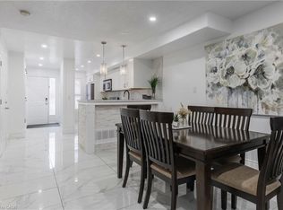 Bayberry Village, Hamilton, ON L8G 1J4