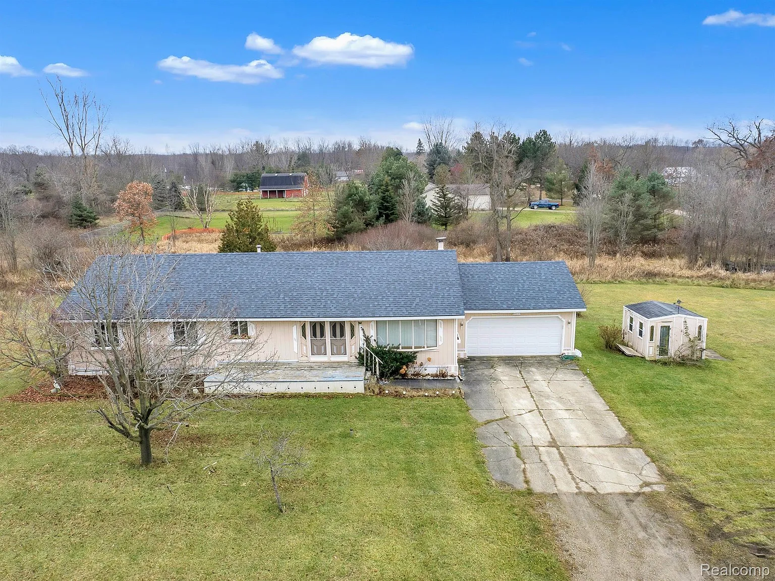 4475 County Line Rd photo 1