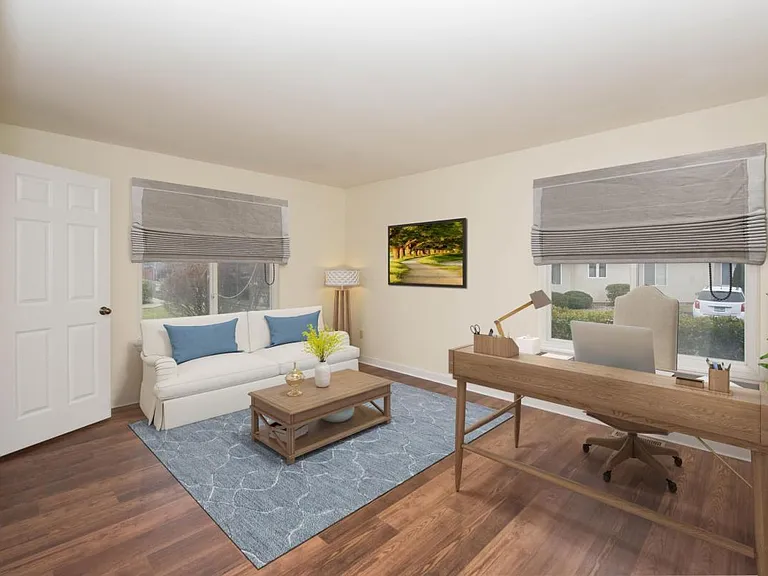 Rosewood Condominiums — Photo 2
