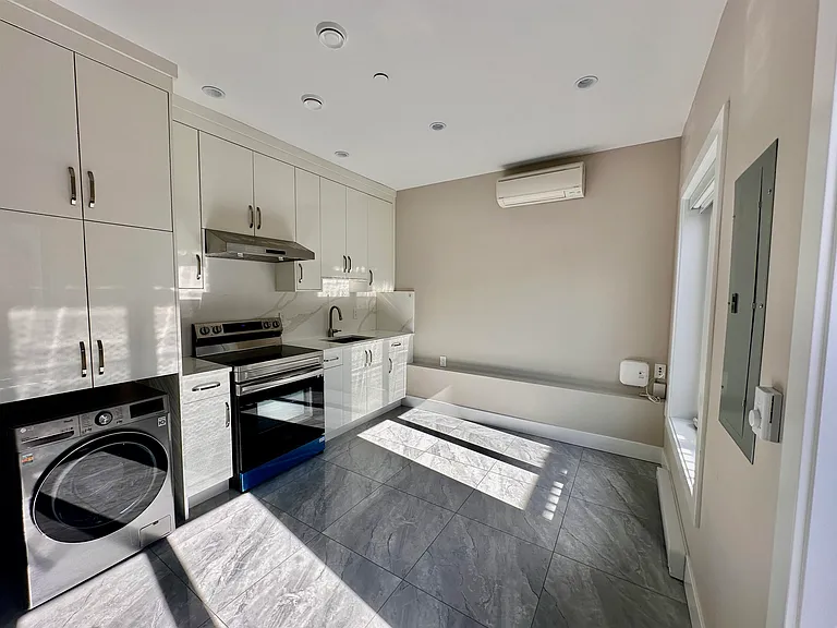 40XX W 37th Ave — Photo 8