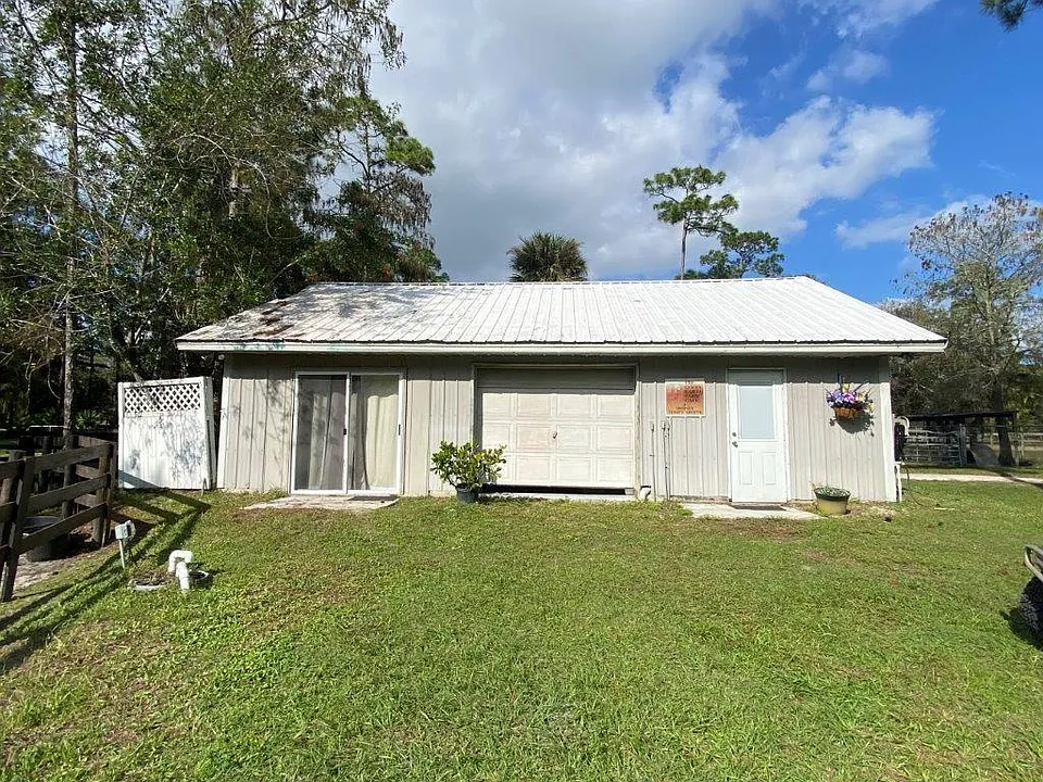 2141 B Rd #STUDIO