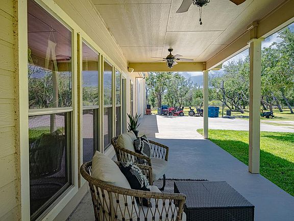 2nd image of 1335 Balderee Ln