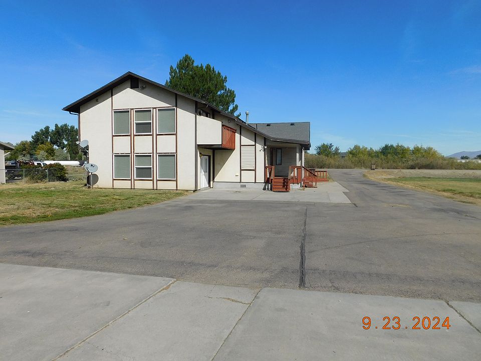 1st image of 1797 W Highway 52