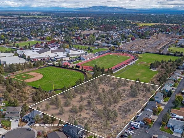 Tl Ne Jackson Ave, Bend, OR 97701