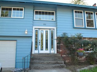 552 SW 9th Cir, Troutdale, OR 97060