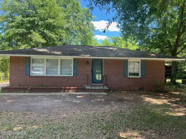 2573 Delano Dr, Macon, GA 31204