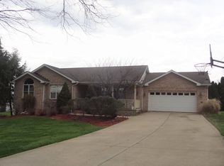 29 Dolly Ave, Jeannette, PA