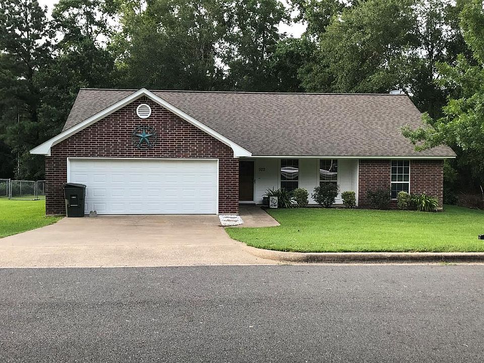 1st image of 922 Georgia Oak St