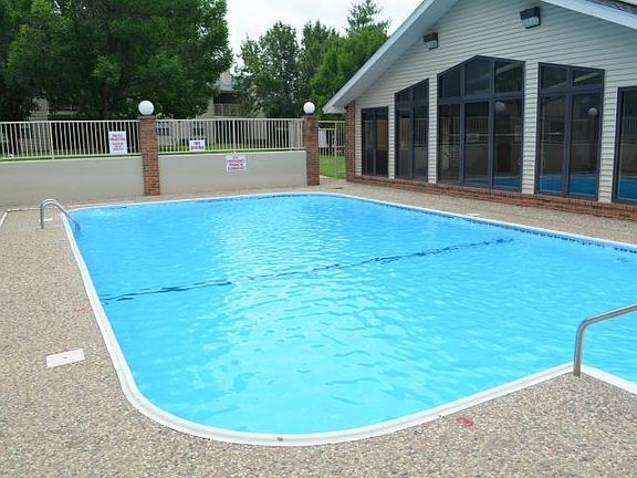 2nd image of 350 S Wildwood Dr #3