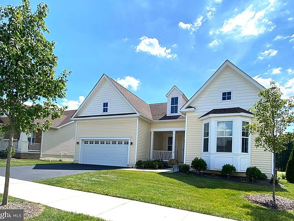 2nd image of 648 Vivaldi Dr