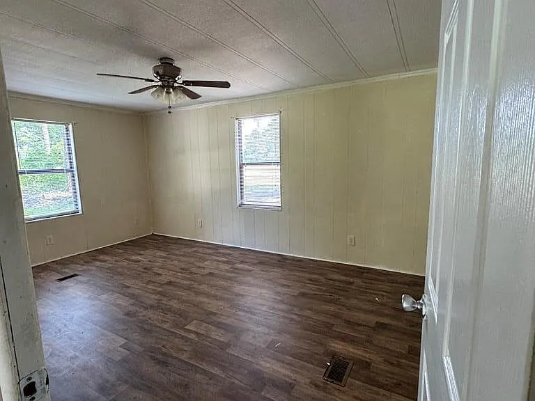 2585 Cecil Nobles Hwy — Photo 11