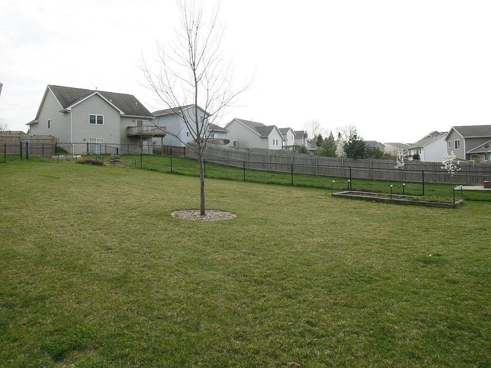 2nd image of 1352 Woolridge Dr