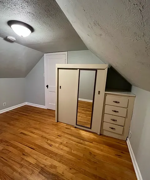 605 Van Buren St — Photo 18