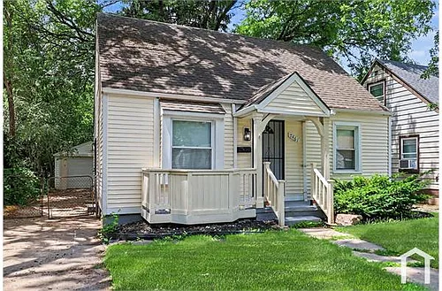 7461 Lamphere Photo 1 7461 Lamphere Photo 1