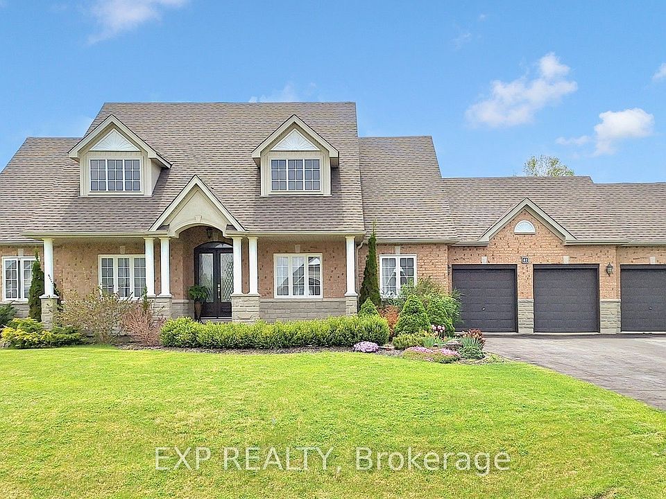 1st image of 42 Somerville Cres