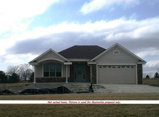 339 Goldbug Ct, Hartford, WI 53027