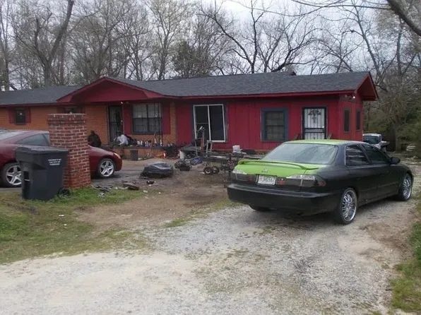 1701 Ashdale Rd, Tuskegee, AL 36083