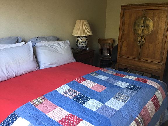 Upstairs Bedroom 1