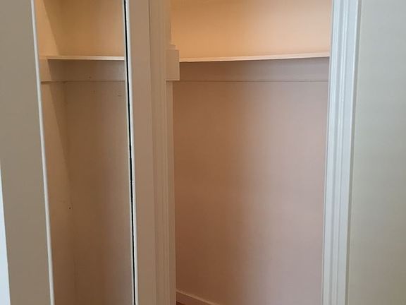 3rd image of 3650 Fillmore St APT 101
