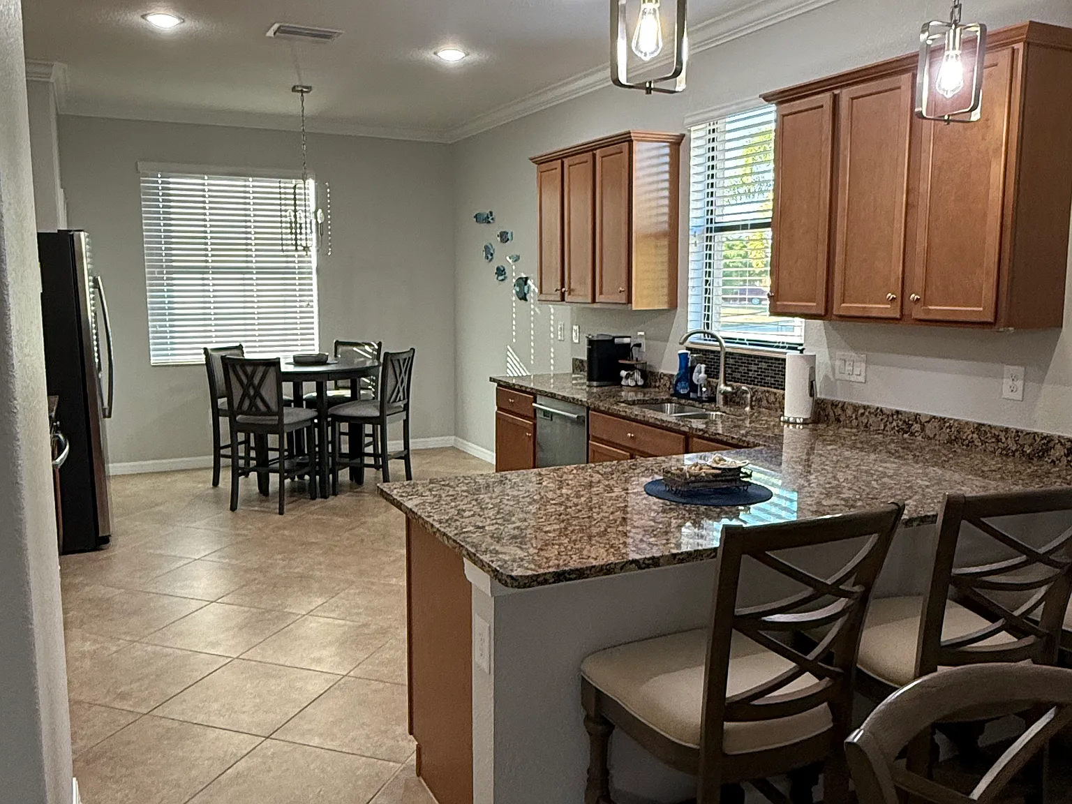 3 bed, 1681 sqft, $2,800 — Photo 4