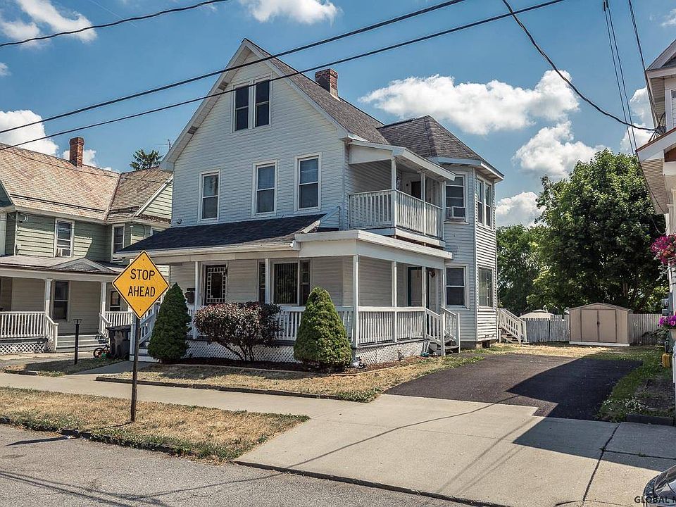 1st image of 130 N 2nd Ave
