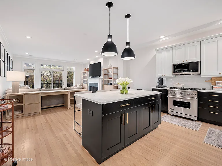 1355 W Washington Blvd #3B — Photo 8