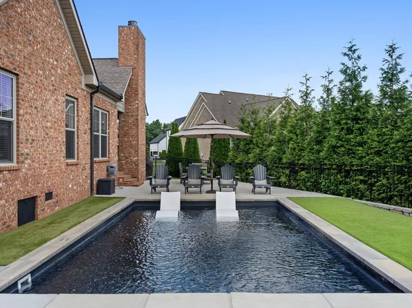 1022 Julian Way, Murfreesboro, TN 37128