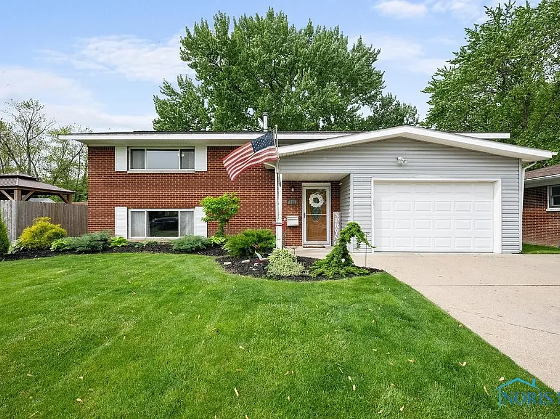 3 bed, 1590 sqft, $2,000 — Photo 1