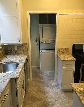 4th image of 139 S Camden Dr APT D