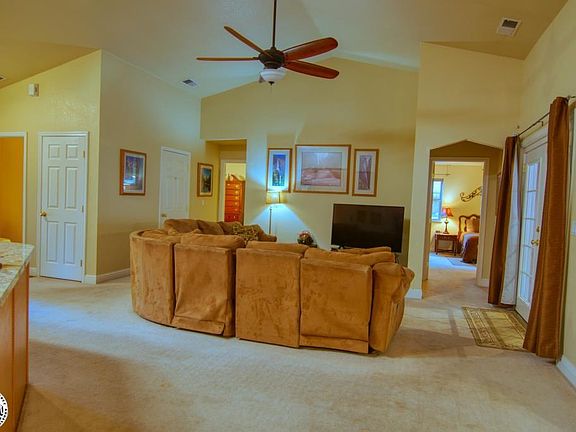 4th image of 19429 Pine Mountain Dr