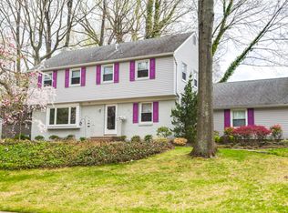 401 Covered Bridge Rd, Cherry Hill, NJ 08034