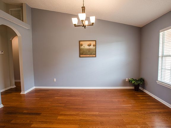5th image of 2815 Eagle Haven Dr
