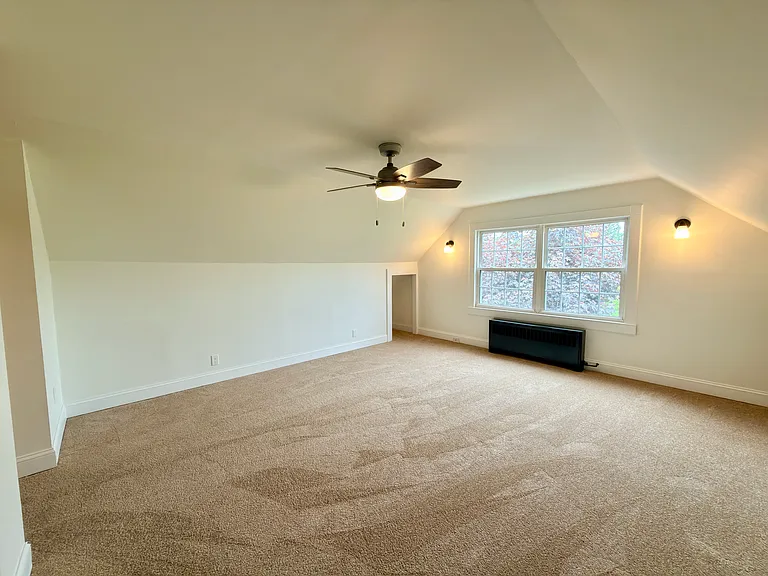 101 Mann St — Photo 28