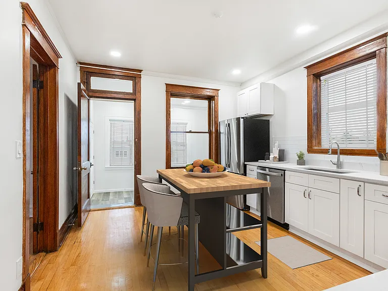 3115 N Davlin Ct #3 — Photo 6