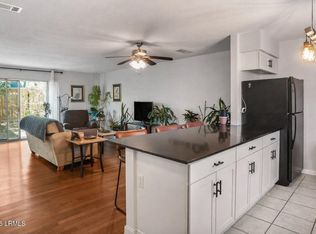 900 Brotherhood Rd APT B2, Beaufort, SC 29902