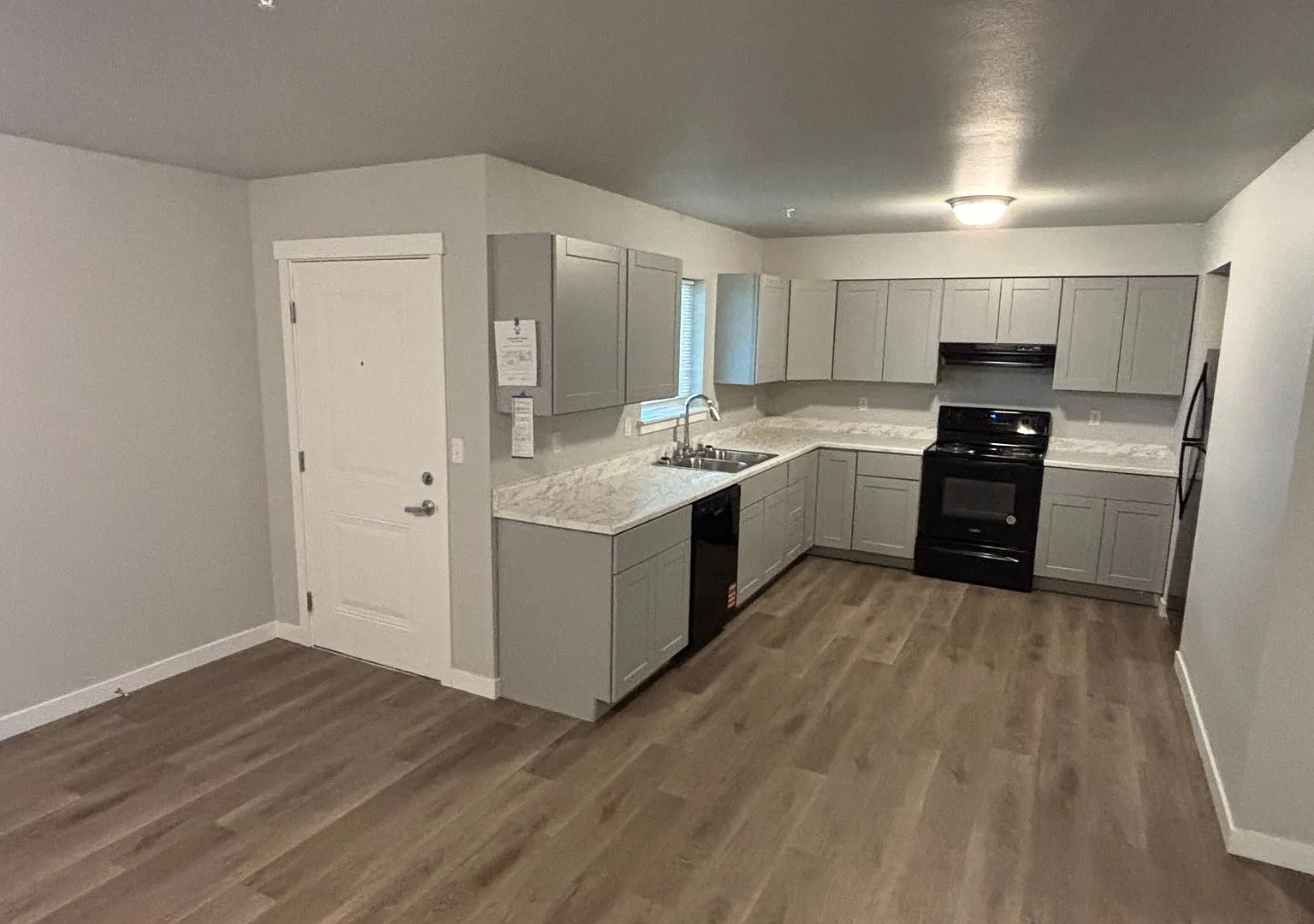 San Francsico Apartments — Photo 2