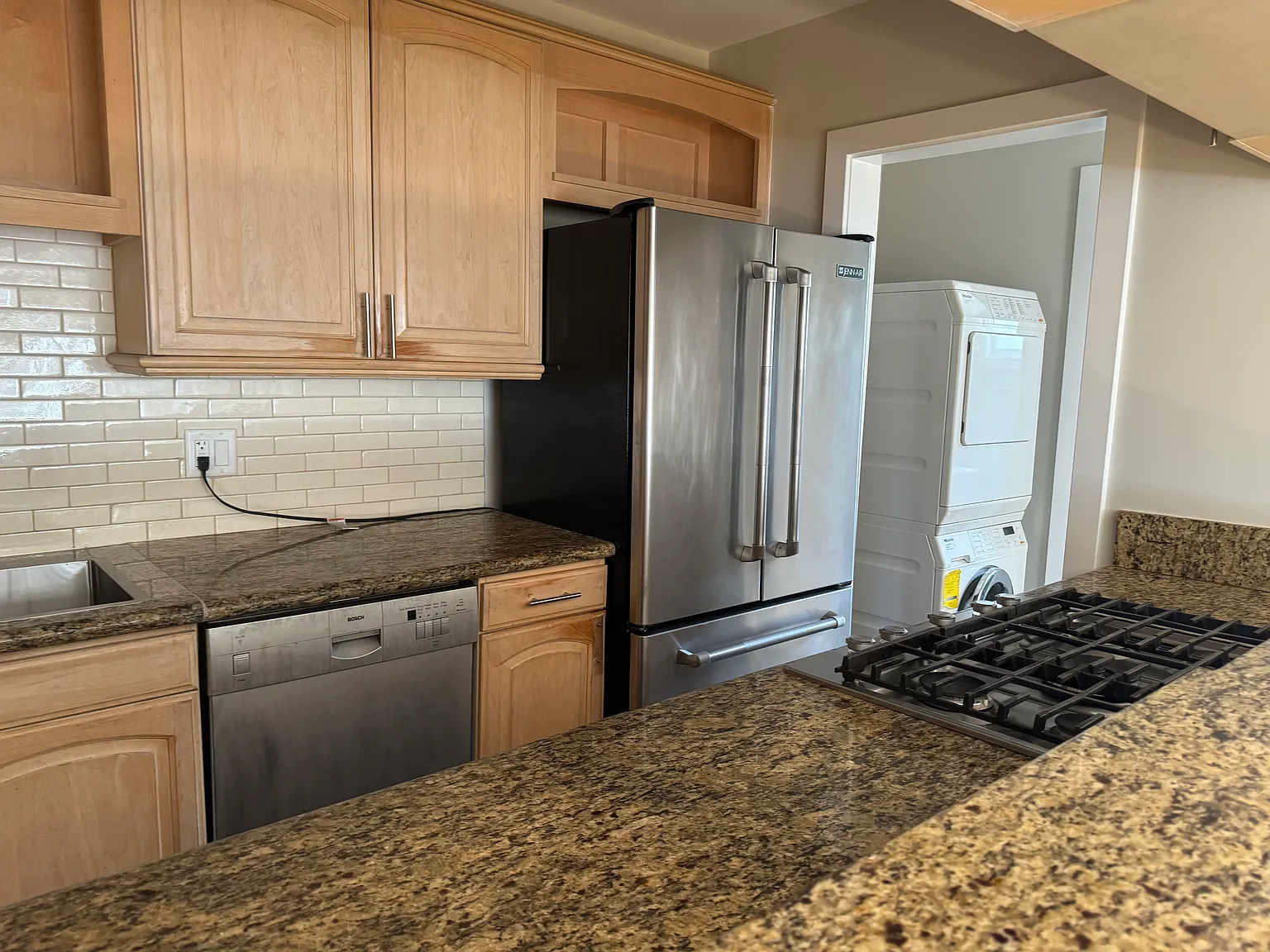 2 bed, 1600 sqft, $4,995 — Photo 4