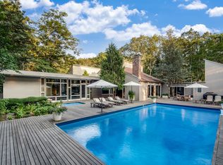 10 Quarty Ct, East Hampton, NY 11937